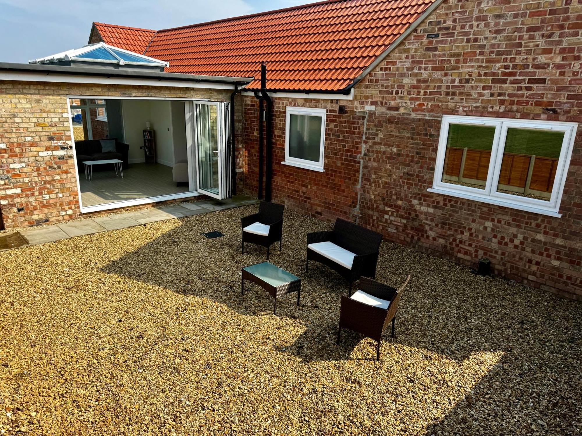 Luxury Isla Cottages, Bourne! Dog-Friendly, Countryside Views, Garden, Parking, 5Mins Pubs - Family Holiday Luaran gambar
