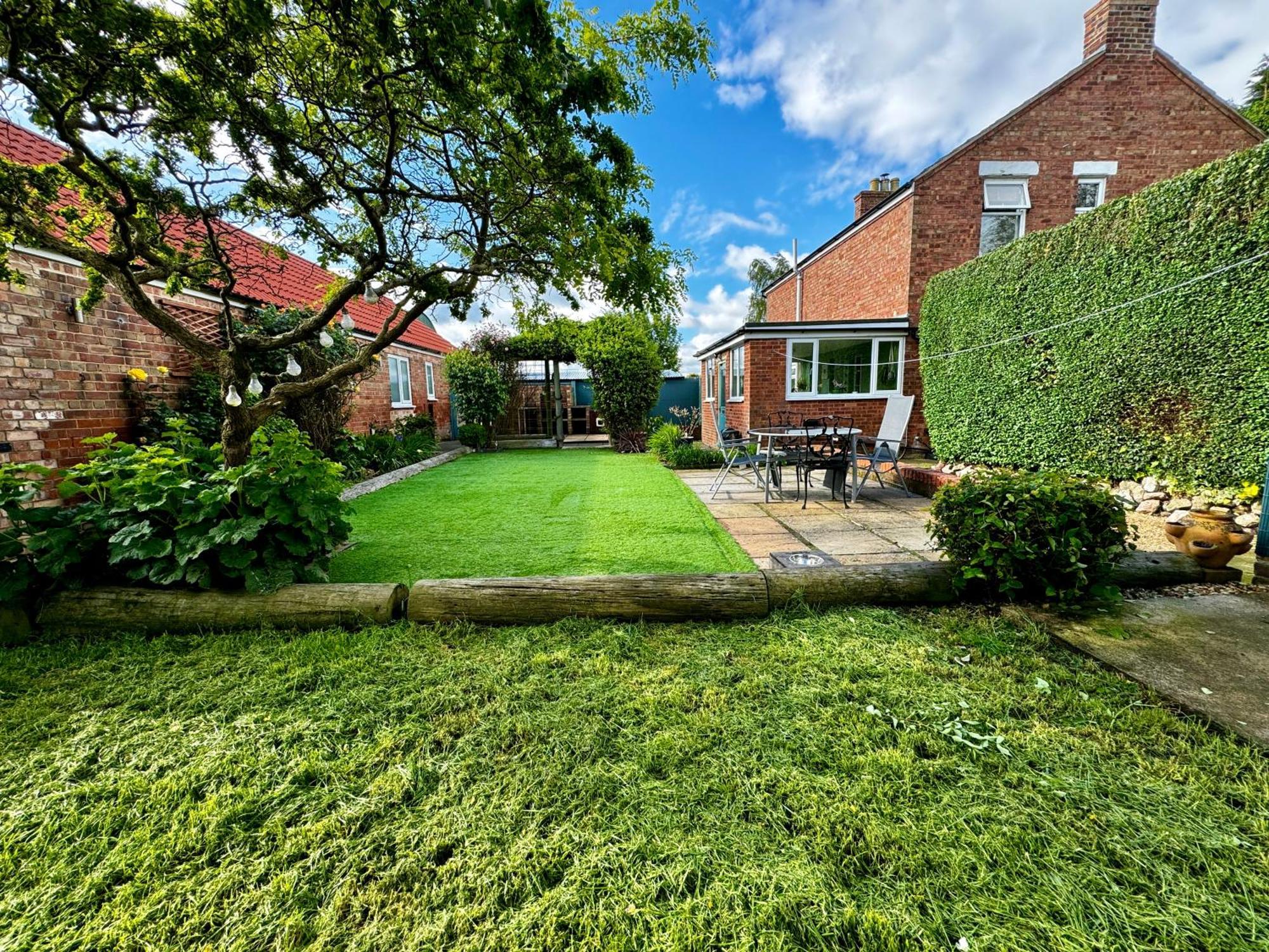 Luxury Isla Cottages, Bourne! Dog-Friendly, Countryside Views, Garden, Parking, 5Mins Pubs - Family Holiday Luaran gambar